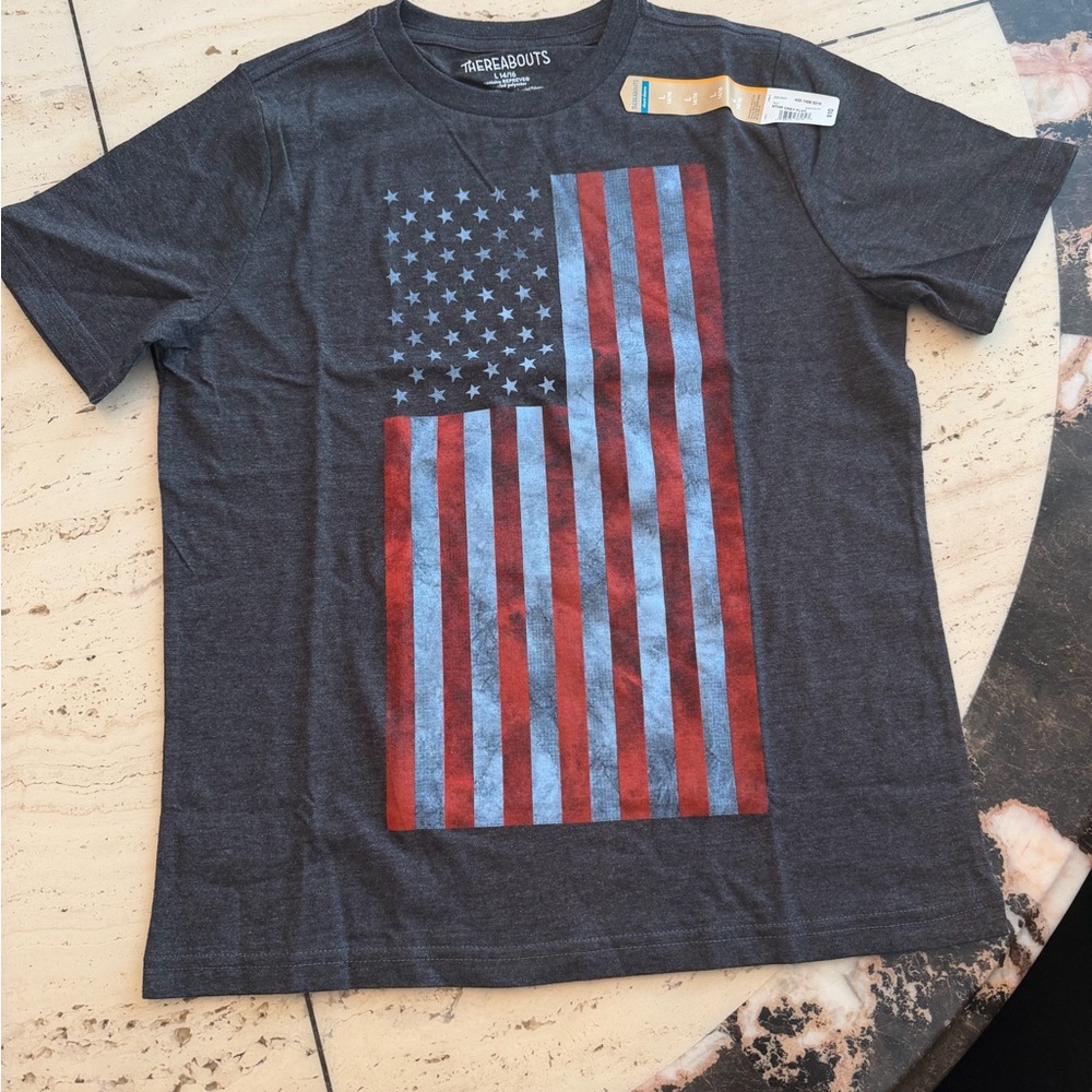 NWT Thereabouts Kids Gray American Flag T-Shirt